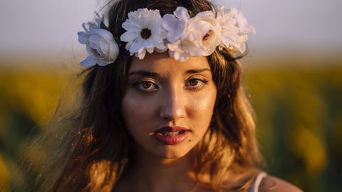 Corona de flores.